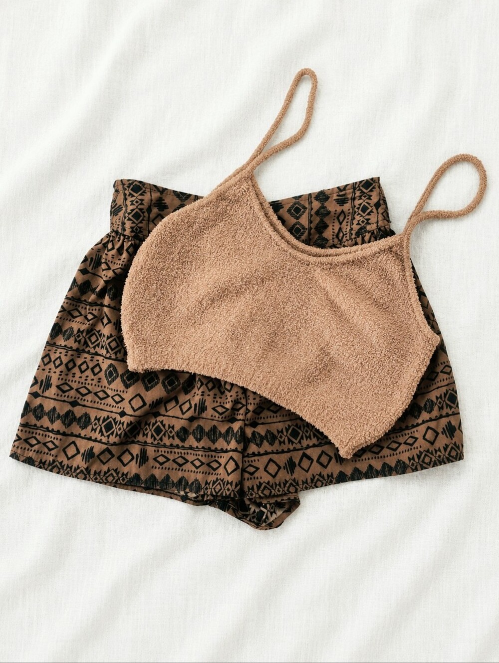 Forever 21 2pc Patterned Shorts With Crop Top Set Size S